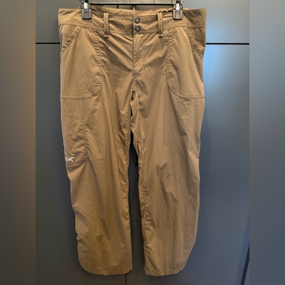 Arc'teryx Pants - Arc’teryx Women’s Hiking Pants Tan Khaki Size 14